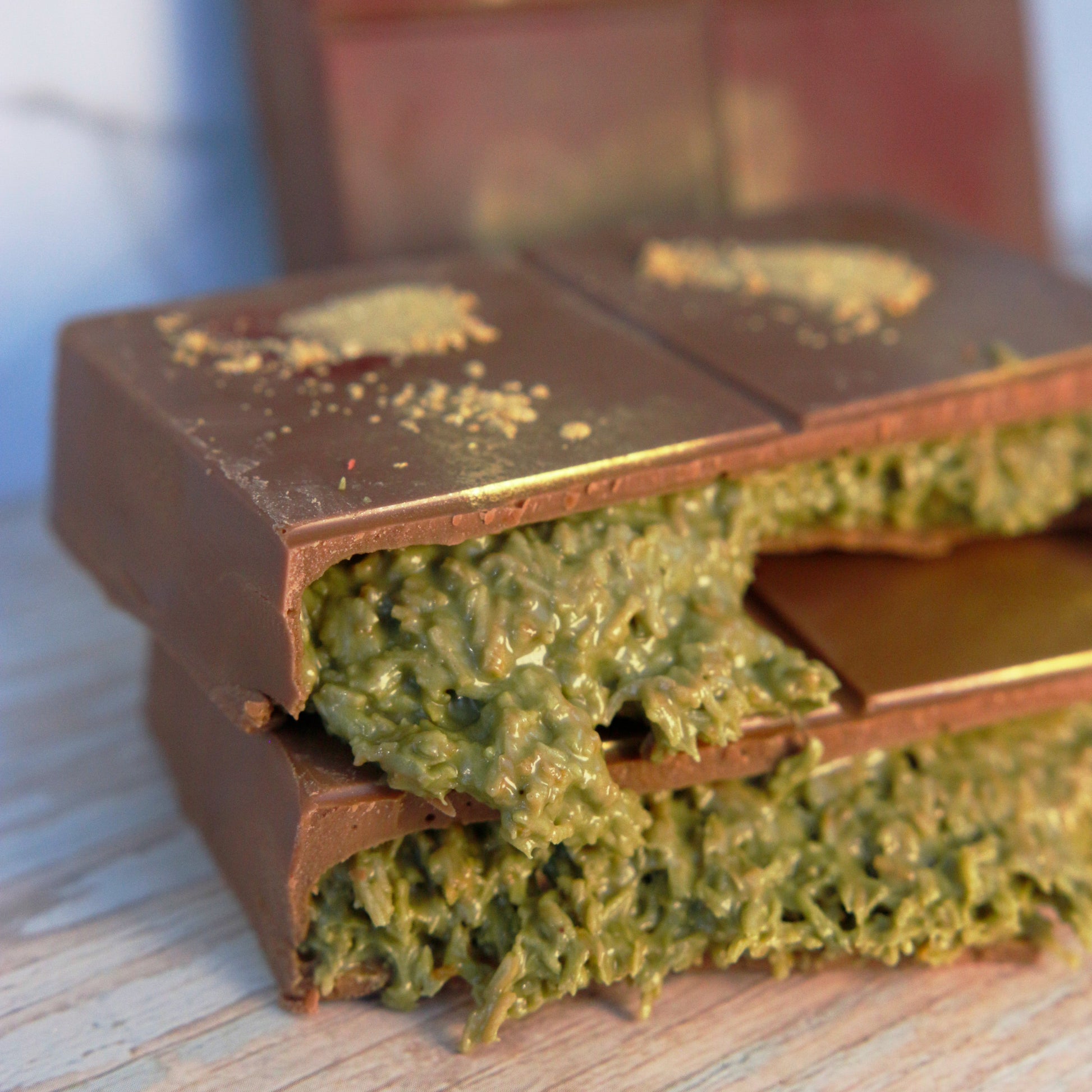  Dubai chocolate bar – Smooth & indulgent – Buy in Australia - big bar close up 